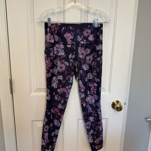 Athleta Salutation Stash Floral Print Leggings